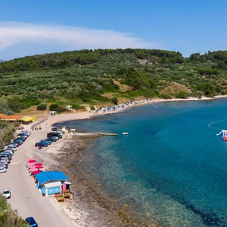 In With View Makarska